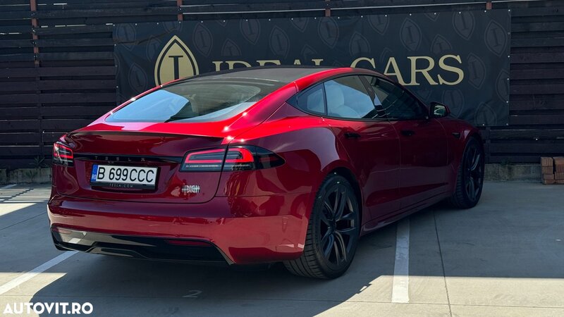 Tesla Model S